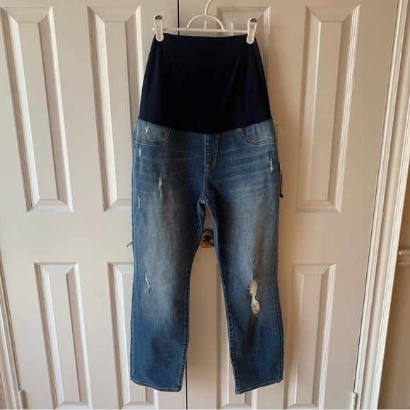 Ingrid & Isabel Mia Distressed Medium Wash Boyfriend Jeans - Picture 2 of 10